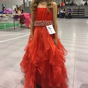 Pageant dress size 4